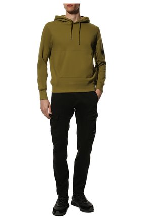 Мужской хлопковое худи C.P. COMPANY хаки цвета по цене 25200 руб., арт. 12CMSS023A-005086W | Фото 2 Мужской хлопковое худи C.P. COMPANY хаки цвета, арт. 12CMSS023A-005086W | Фото 2 (Рукава: Длинные; Материал внешний: Хлопок; Длина (для топов): Стандартные; Мужское Кросс-КТ: Худи-одежда; Принт: Без принта; Стили: Милитари)
