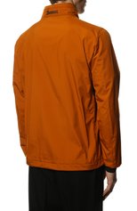 Мужская куртка HERNO оранжевого цвета, арт. GI00088UL/11106 | Фото 4 (Рукава: Длинные; Материал внешний: Синтетический материал; Материал подклада: Синтетический материал; Длина (верхняя одежда): Короткие; Кросс-КТ: Ветровка; Стили: Кэжуэл)