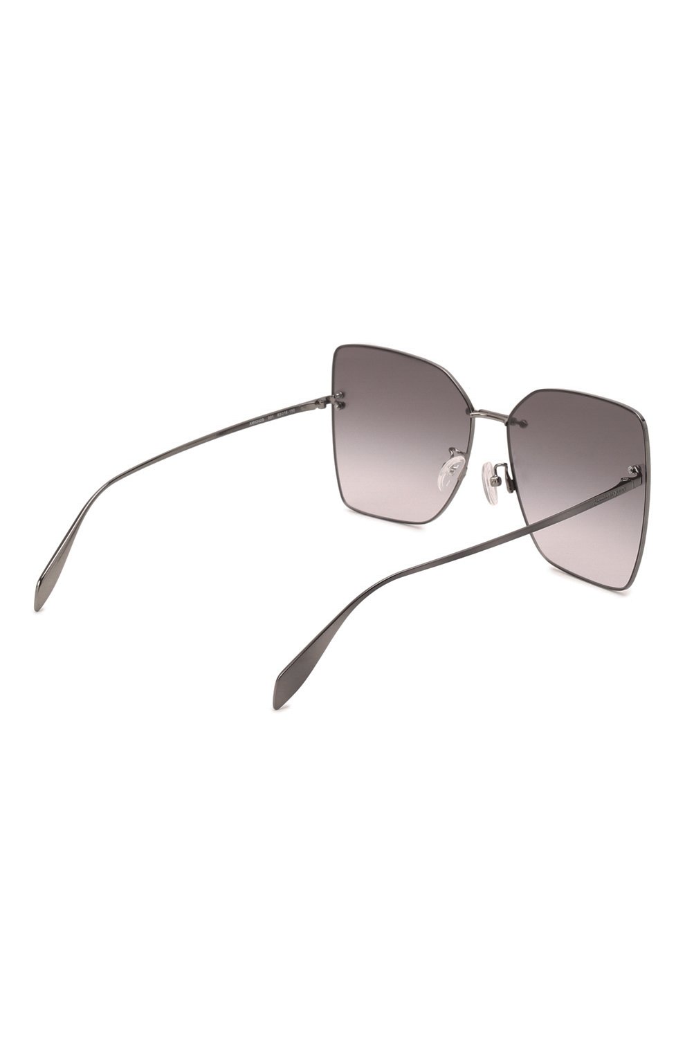 Женские солнцезащитные очки ALEXANDER MCQUEEN серого цвета, арт. AM0342S 001 | Фото 4 (Тип очков: С/з; Оптика Гендер: оптика-женское; Очки форма: Бабочка)