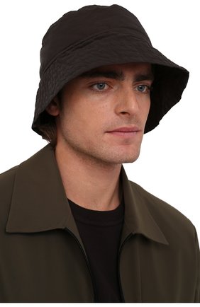 Мужская панама DRIES VAN NOTEN хаки цвета по цене 32050 руб., арт. 221-029504-4185 | Фото 2 Мужская панама DRIES VAN NOTEN хаки цвета, арт. 221-029504-4185 | Фото 2 (Материал: Синтетический материал, Текстиль)