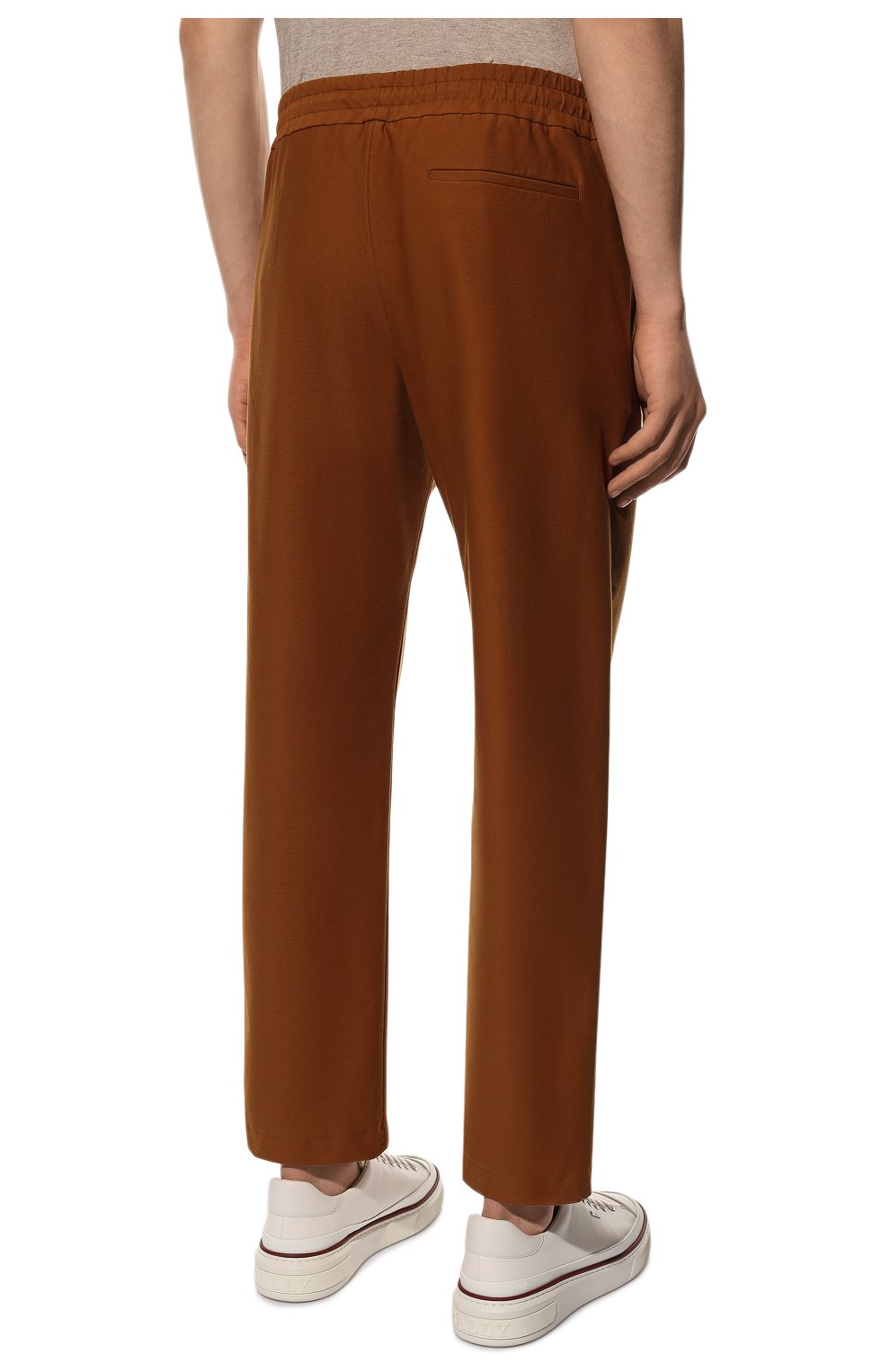 Мужские хлопковые брюки HARRIS WHARF LONDON коричневого цвета, арт. C7015PTA | Фото 4 (Длина (брюки, джинсы): Стандартные; Случай: Повседневный; Материал внешний: Хлопок; Стили: Кэжуэл)
