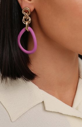 Женские серьги JW ANDERSON розового цвета по цене 44950 руб., арт. JY0121 0T0034 | Фото 2 Женские серьги JW ANDERSON розового цвета, арт. JY0121 0T0034 | Фото 2 (Материал: Металл)
