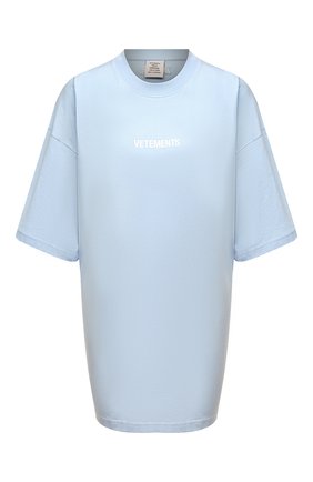 Женская хлопковая футболка VETEMENTS голубого цвета, арт. UE52TR120Z 1602/W | Фото 1 (Длина (для топов): Удлиненные; Рукава: 3/4; Материал внешний: Хлопок; Женское Кросс-КТ: Футболка-одежда; Принт: С принтом; Стили: Спорт-шик)