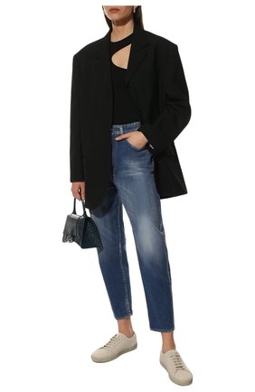 Женские джинсы DSQUARED2 голубого цвета по цене 49800 руб., арт. S75LB0591/S30789 | Фото 2 Женские джинсы DSQUARED2 голубого цвета, арт. S75LB0591/S30789 | Фото 2 (Длина (брюки, джинсы): Стандартные; Материал внешний: Хлопок, Деним; Стили: Гранж; Кросс-КТ: Деним; Силуэт Ж (брюки и джинсы): Слим)