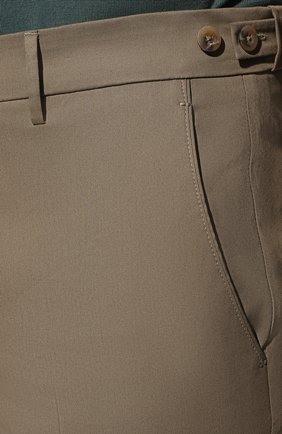 Мужские хлопковые брюки BERWICH бежевого цвета, арт. SC/1 FIBB/TS1647X | Фото 5 (Силуэт М (брюки): Чиносы; Длина (брюки, джинсы): Стандартные; Случай: Повседневный; Материал внешний: Хлопок; Стили: Кэжуэл)