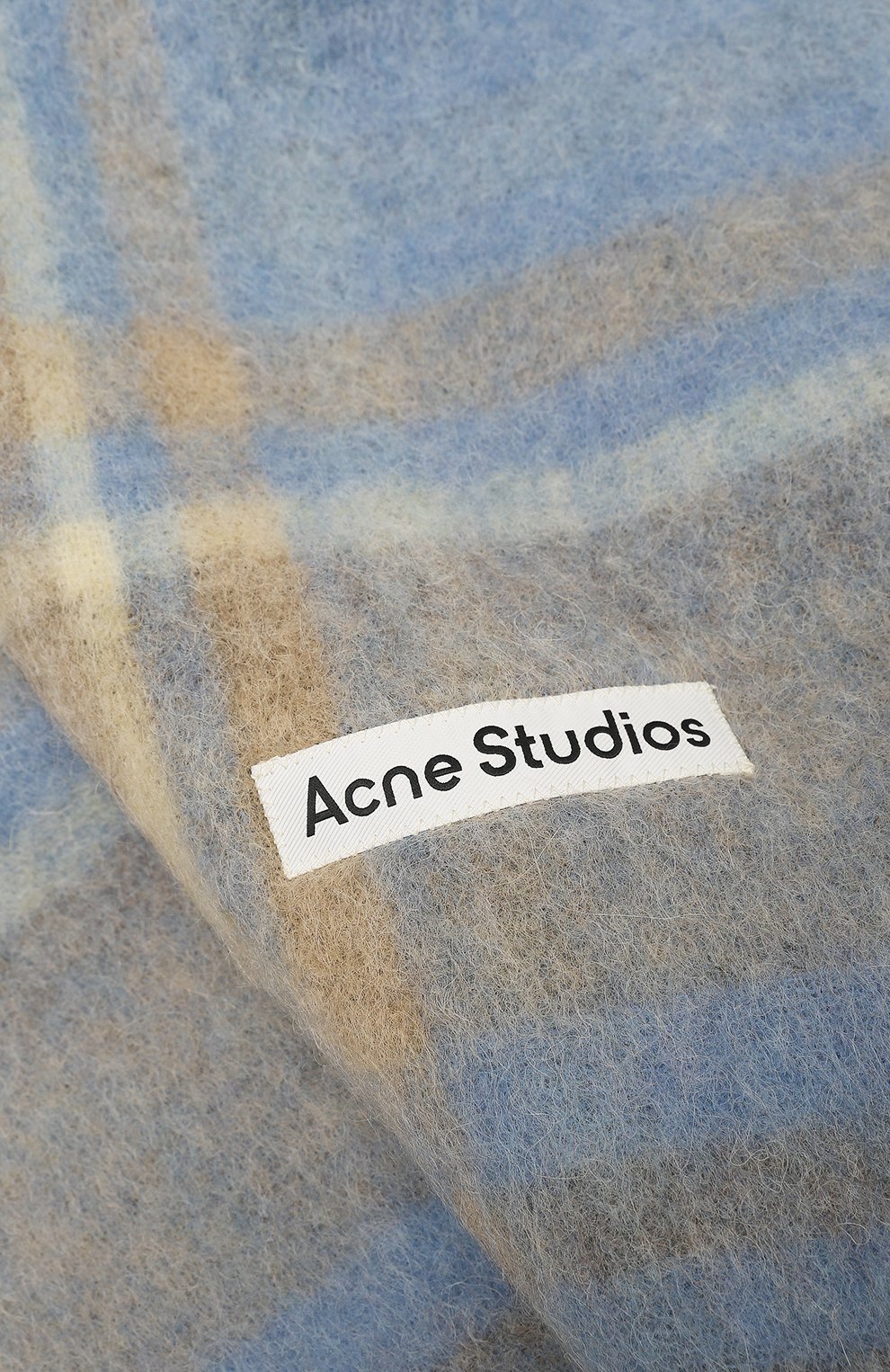 Женский шарф ACNE STUDIOS голубого цвета по цене 0 руб., арт. CA0146/W | Фото 3 Женский шарф ACNE STUDIOS голубого цвета, арт. CA0146/W | Фото 3 (Материал: Текстиль, Шерсть)