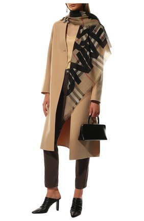 Женская шаль из шерсти и шелка BURBERRY бежевого цвета, арт. 8053234 | Фото 2 (Материал: Шелк, Шерсть, Текстиль)