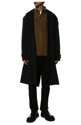 Мужская хлопковая рубашка TOM FORD хаки цвета по цене 68400 руб., арт. 3FT499/94UDAN | Фото 2 Мужская хлопковая рубашка TOM FORD хаки цвета, арт. 3FT499/94UDAN | Фото 2 (Материал внешний: Хлопок; Рукава: Длинные; Длина (для топов): Стандартные; Случай: Повседневный; Стили: Кэжуэл, Милитари; Принт: Однотонные; Манжеты: На пуговицах; Воротник: Button down)