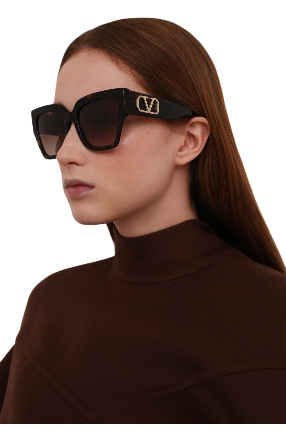 Женские солнцезащитные очки VALENTINO темно-коричневого цвета, арт. 4082-520113 | Фото 2 (Тип очков: С/з; Очки форма: Квадратные; Оптика Гендер: оптика-женское)