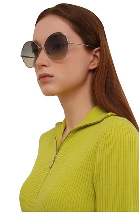 Женские солнцезащитные очки CHLOÉ серого цвета, арт. CH0093S 002 | Фото 2 (Тип очков: С/з; Оптика Гендер: оптика-женское; Очки форма: Бабочка)