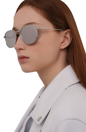 Женские солнцезащитные очки BOTTEGA VENETA серебряного цвета, арт. BV1160SA 003 | Фото 2 (Тип очков: С/з; Кросс-КТ: С/з-унисекс; Оптика Гендер: оптика-унисекс; Очки форма: Круглые)