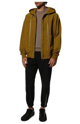 Мужской хлопковая толстовка RICK OWENS горчичного цвета по цене 97200 руб., арт. RU01B1281/BA | Фото 2 Мужской хлопковая толстовка RICK OWENS горчичного цвета, арт. RU01B1281/BA | Фото 2 (Материал внешний: Хлопок; Длина (для топов): Стандартные; Рукава: Длинные; Мужское Кросс-КТ: Толстовка-одежда; Стили: Гранж)