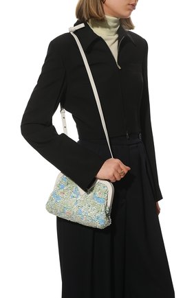 Женская сумка point small BOTTEGA VENETA разноцветного цвета по цене 189500 руб., арт. 690677/V1T61 | Фото 6 Женская сумка point small BOTTEGA VENETA разноцветного цвета, арт. 690677/V1T61 | Фото 6 (Сумки-технические: Сумки через плечо, Сумки top-handle; Ремень/цепочка: На ремешке; Материал: Текстиль; Размер: small)