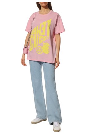 Женская хлопковая футболка GUCCI розового цвета, арт. 615044/XJD08 | Фото 2 (Материал внешний: Хлопок; Рукава: Короткие; Длина (для топов): Удлиненные; Женское Кросс-КТ: Футболка-одежда; Принт: С принтом; Стили: Спорт-шик)