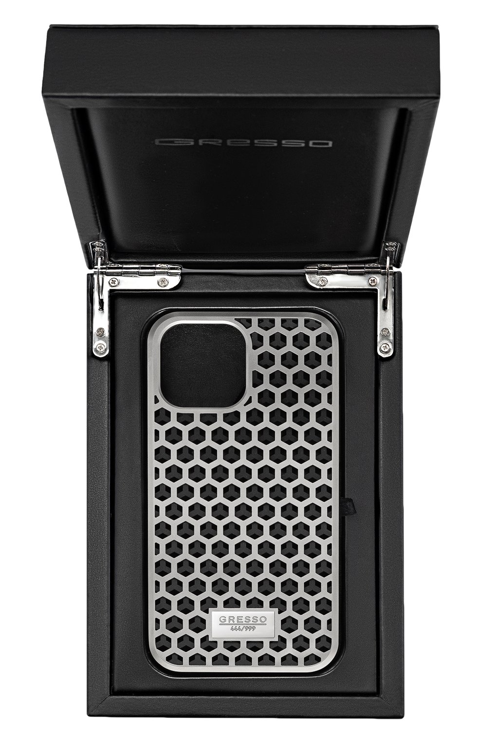Титановый чехол м1 для iphone 13 pro GRESSO серебряного цвета по цене 0 руб., арт. GRM01TCKT13P | Фото 4 Титановый чехол м1 для iphone 13 pro GRESSO серебряного цвета, арт. GRM01TCKT13P | Фото 4 (Материал: Металл)