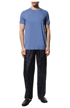 Мужская футболка DEREK ROSE голубого цвета, арт. 3048-BASE012 | Фото 2 (Рукава: Короткие; Длина (для топов): Стандартные; Материал внешний: Синтетический материал; Кросс-КТ: домашняя одежда)