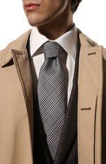 Мужской шелковый галстук TOM FORD сиреневого цвета, арт. 3TF35/XTF | Фото 2 (Принт: С принтом; Материал: Текстиль, Шелк)