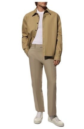 Мужской хлопковый джемпер IL BORGO CASHMERE белого цвета по цене 33600 руб., арт. 55-821M0DG0 | Фото 2 Мужской хлопковый джемпер IL BORGO CASHMERE белого цвета, арт. 55-821M0DG0 | Фото 2 (Длина (для топов): Стандартные; Рукава: Короткие; Материал внешний: Хлопок; Мужское Кросс-КТ: Джемперы; Вырез: Круглый; Принт: Без принта; Стили: Кэжуэл)