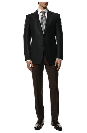 Мужской шерстяной пиджак TOM FORD темно-синего цвета по цене 353500 руб., арт. 318R01/11A740 | Фото 2 Мужской шерстяной пиджак TOM FORD темно-синего цвета, арт. 318R01/11A740 | Фото 2 (Материал внешний: Шерсть; Материал подклада: Купро, Шелк; Рукава: Длинные; Длина (для топов): Стандартные; Пиджаки М: Приталенный; 1-2-бортные: Однобортные; Случай: Формальный; Стили: Классический)