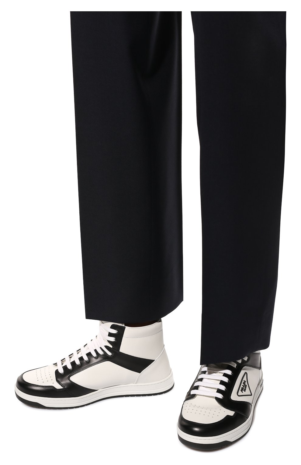 Мужские кожаные кеды PRADA черно-белого цвета, арт. 2TE182-3LJ6-F0964 | Фото 3 (Материал внешний: Кожа; Стили: Классический; Материал утеплителя: Без утеплителя)