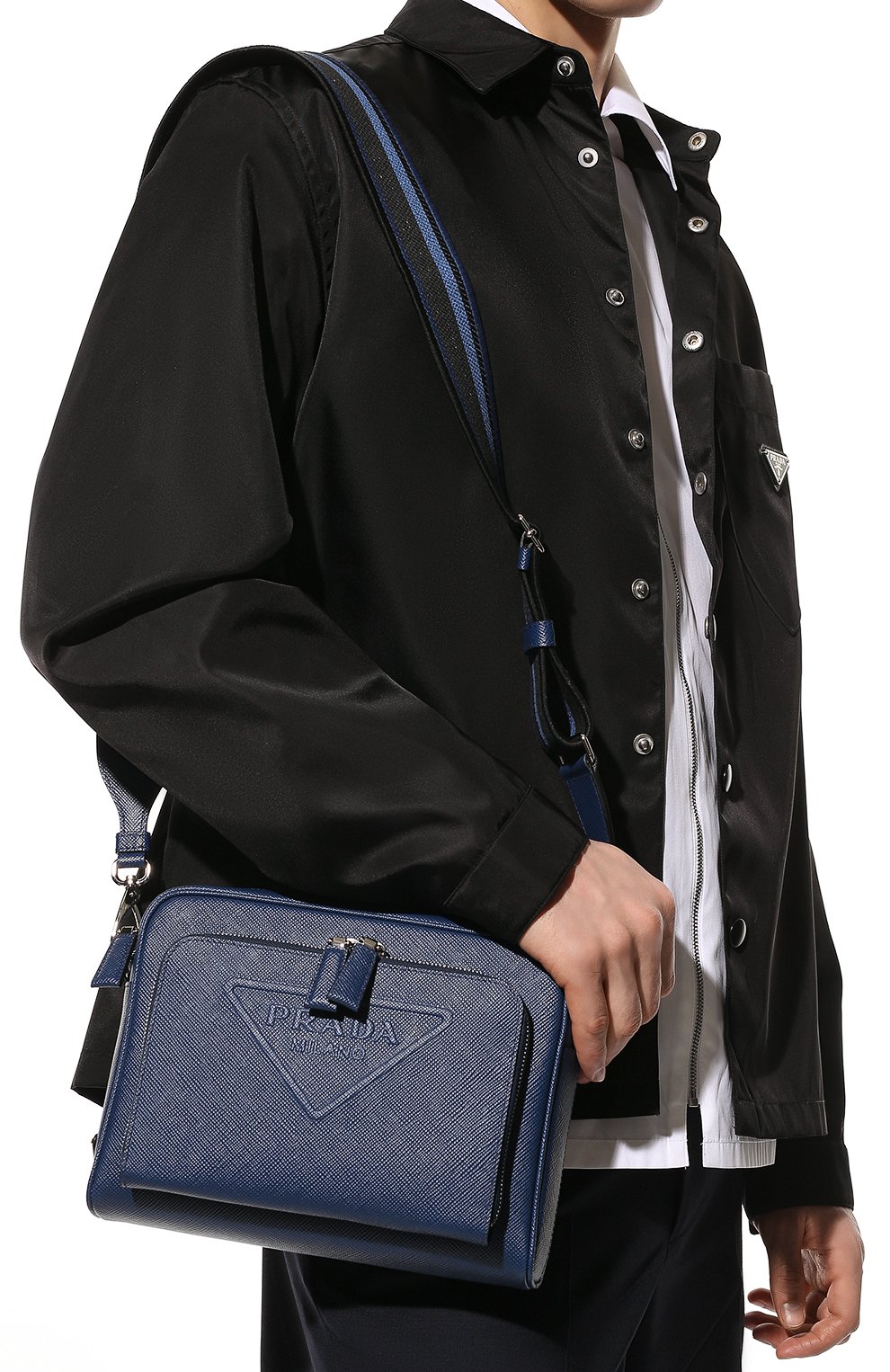 Мужская кожаная сумка PRADA синего цвета, арт. 2VH152-2FAD-F0016-OOO | Фото 2 (Материал: Натуральная кожа; Ремень/цепочка: На ремешке; Размер: small)