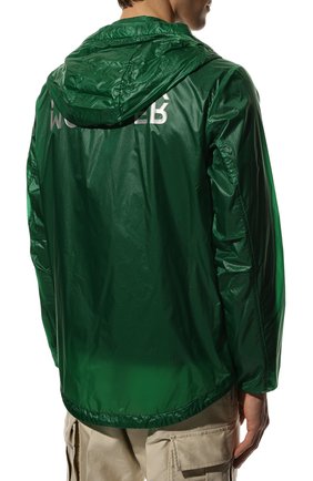 Мужская куртка ebizo MONCLER зеленого цвета, арт. H1-091-1A001-38-539MC | Фото 4 (Кросс-КТ: Куртка, Ветровка; Рукава: Длинные; Материал внешний: Синтетический материал; Длина (верхняя одежда): Короткие; Стили: Кэжуэл)