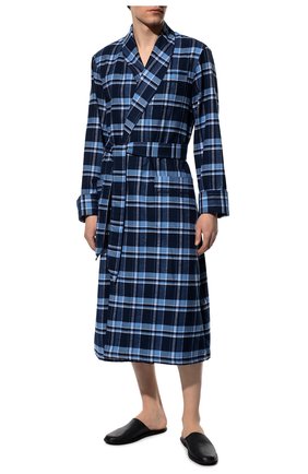 Мужской хлопковый халат DEREK ROSE синего цвета, арт. 5505-KELB022 | Фото 2 (Материал внешний: Хлопок; Длина (верхняя одежда): Длинные; Рукава: Длинные; Кросс-КТ: домашняя одежда)