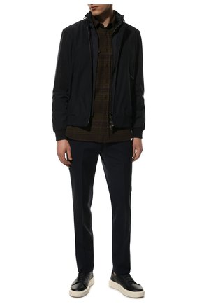 Мужской бомбер CORNELIANI темно-синего цвета по цене 79950 руб., арт. 89L5Q4-2120149/00 | Фото 2 Мужской бомбер CORNELIANI темно-синего цвета, арт. 89L5Q4-2120149/00 | Фото 2 (Материал подклада: Синтетический материал; Длина (верхняя одежда): Короткие; Рукава: Длинные; Материал внешний: Синтетический материал; Кросс-КТ: Куртка; Принт: Без принта; Стили: Кэжуэл)