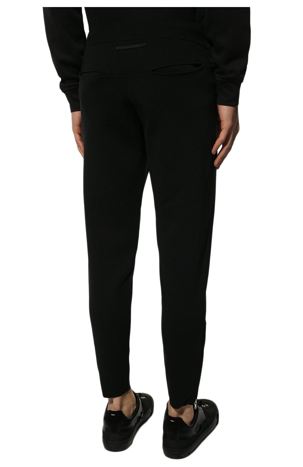 Мужские брюки KAZUYUKI KUMAGAI черного цвета, арт. AK21-041 | Фото 4 (Длина (брюки, джинсы): Стандартные; Случай: Повседневный; Материал внешний: Синтетический материал; Стили: Минимализм)