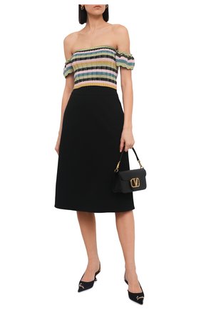 Женский топ из хлопка и вискозы REDVALENTINO разноцветного цвета по цене 36050 руб., арт. XR0KM00Y/6GD | Фото 2 Женский топ из хлопка и вискозы REDVALENTINO разноцветного цвета, арт. XR0KM00Y/6GD | Фото 2 (Рукава: Короткие; Материал внешний: Хлопок; Длина (для топов): Укороченные; Стили: Романтичный)
