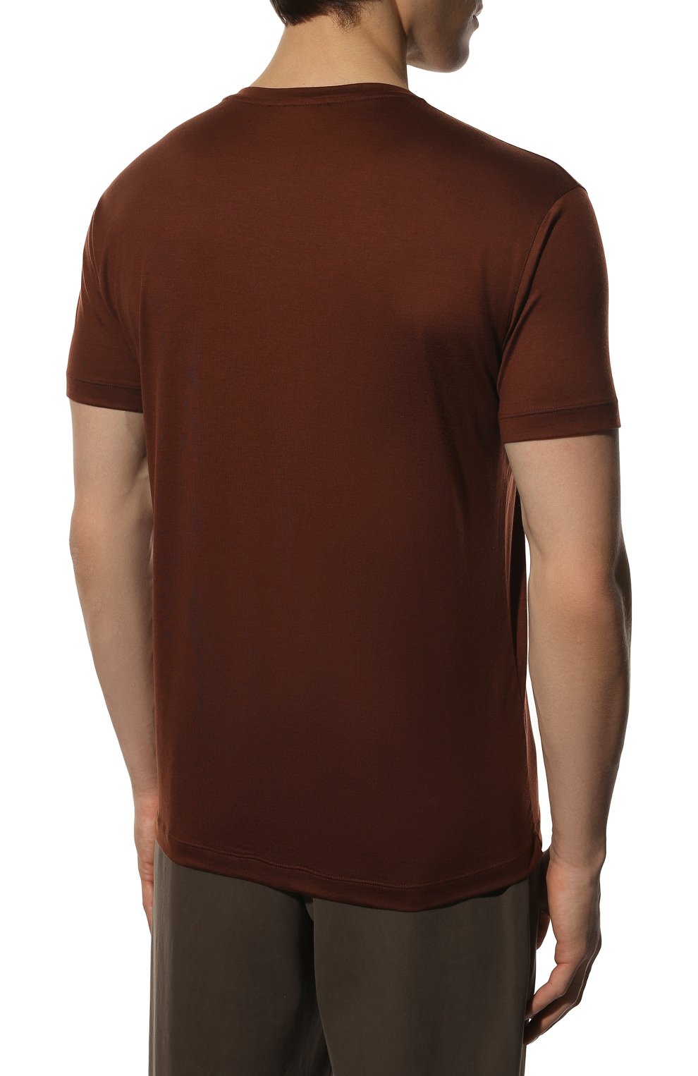 Мужская шерстяная футболка LORO PIANA коричневого цвета, арт. FAF6689 | Фото 4 (Материал внешний: Шерсть; Принт: Без принта; Рукава: Короткие; Длина (для топов): Стандартные; Стили: Кэжуэл)