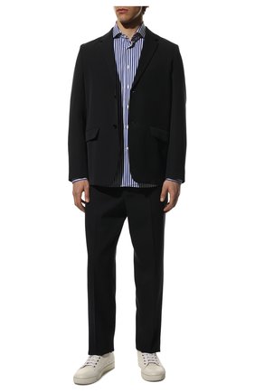Мужская хлопковая рубашка CORNELIANI синего цвета по цене 26900 руб., арт. 89P002-2111315/00 | Фото 2 Мужская хлопковая рубашка CORNELIANI синего цвета, арт. 89P002-2111315/00 | Фото 2 (Длина (для топов): Стандартные; Рукава: Длинные; Материал внешний: Хлопок; Случай: Повседневный; Воротник: Акула; Манжеты: На пуговицах; Рубашки М: Slim Fit; Принт: Полоска; Стили: Кэжуэл)