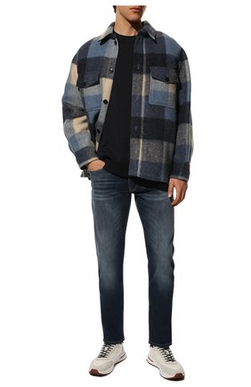 Мужские джинсы EMPORIO ARMANI темно-синего цвета по цене 22150 руб., арт. 3L1J06/1DN8Z | Фото 2 Мужские джинсы EMPORIO ARMANI темно-синего цвета, арт. 3L1J06/1DN8Z | Фото 2 (Материал внешний: Хлопок, Деним; Длина (брюки, джинсы): Стандартные; Кросс-КТ: Деним; Силуэт М (брюки): Прямые; Детали: Потертости; Стили: Кэжуэл)