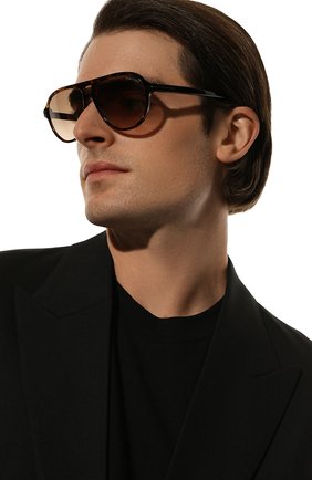 Мужские солнцезащитные очки TOM FORD коричневого цвета, арт. TF932 52F | Фото 2 (Тип очков: С/з; Кросс-КТ: С/з-мужское; Оптика Гендер: оптика-мужское; Очки форма: Авиаторы)