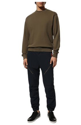 Мужские хлопковые джоггеры PARAJUMPERS темно-синего цвета по цене 27500 руб., арт. 22SM-PM PAN PA03/EMMANUEL | Фото 2 Мужские хлопковые джоггеры PARAJUMPERS темно-синего цвета, арт. 22SM-PM PAN PA03/EMMANUEL | Фото 2 (Длина (брюки, джинсы): Стандартные; Материал внешний: Хлопок; Силуэт М (брюки): Джоггеры; Стили: Кэжуэл)