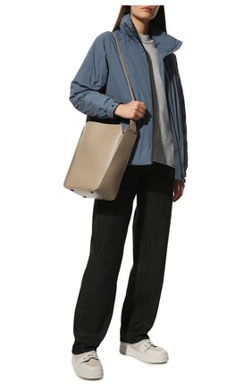 Женская пуховая куртка MACKAGE голубого цвета, арт. MAVI-STR | Фото 2 (Материал подклада: Синтетический материал; Материал утеплителя: Пух и перо; Длина (верхняя одежда): Короткие; Рукава: Длинные; Материал внешний: Синтетический материал; Стили: Спорт-шик; Кросс-КТ: Куртка)