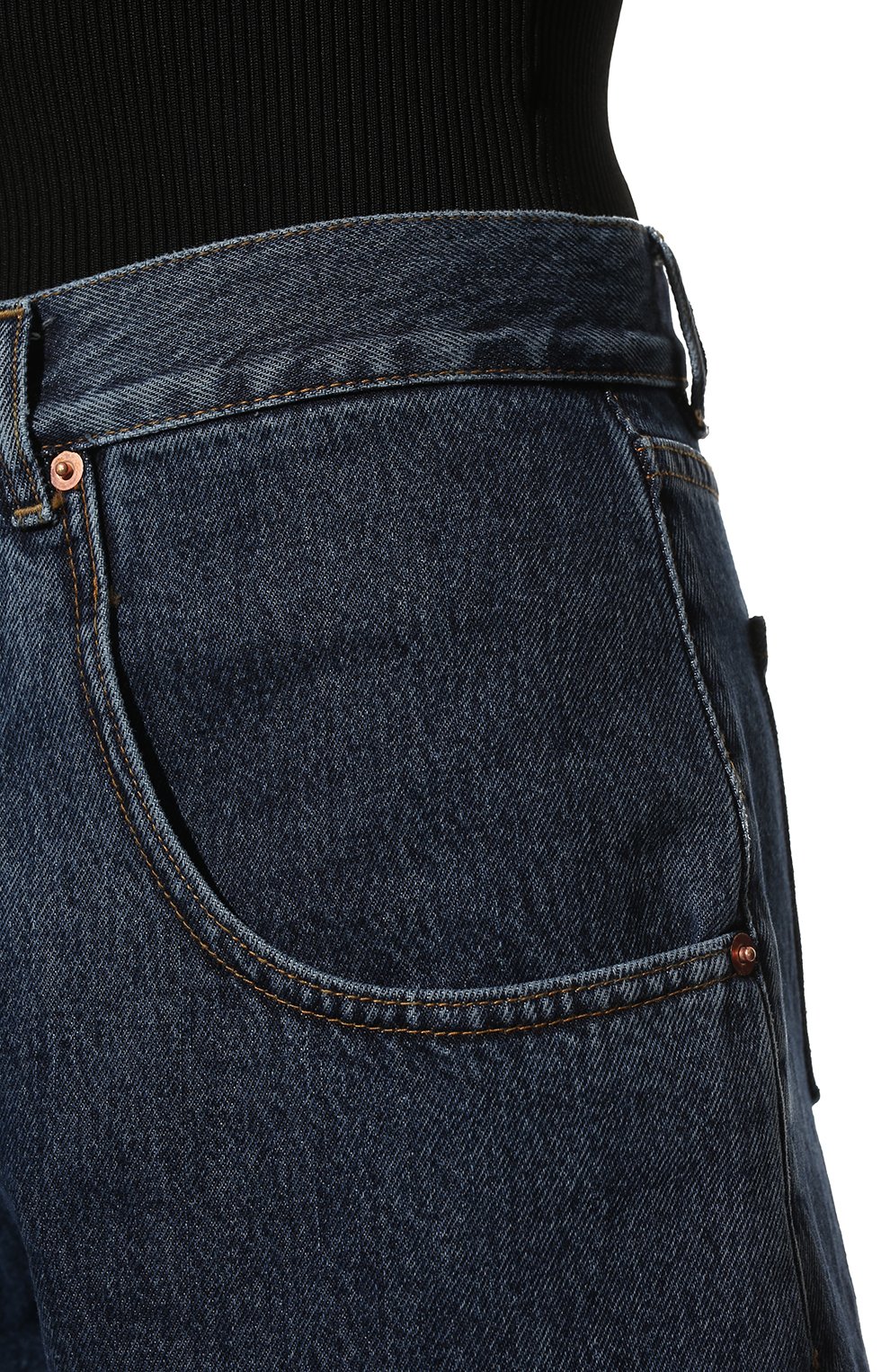 Женские джинсы FORTE DEI MARMI COUTURE темно-синего цвета, арт. 22SF2059-770 | Фото 5 (Кросс-КТ: Деним; Длина (брюки, джинсы): Стандартные; Стили: Гранж; Материал внешний: Хлопок, Деним; Детали: Потертости; Силуэт Ж (брюки и джинсы): Бойфренды)