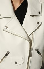 Женская кожаная куртка BATS молочного цвета, арт. SS22_002SJ | Фото 5 (Кросс-КТ: Куртка; Рукава: Длинные; Стили: Гламурный; Материал внешний: Натуральная кожа; Женское Кросс-КТ: Замша и кожа; Длина (верхняя одежда): Короткие)
