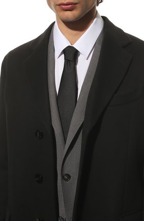 Мужской шелковый галстук GIORGIO ARMANI черного цвета, арт. 360054/8P999 | Фото 2 (Материал: Текстиль, Шелк)