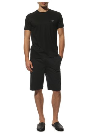 Мужская футболка EMPORIO ARMANI черного цвета, арт. 110853/2R538 | Фото 2 (Материал внешний: Хлопок, Синтетический материал; Длина (для топов): Стандартные; Рукава: Короткие; Кросс-КТ: домашняя одежда)