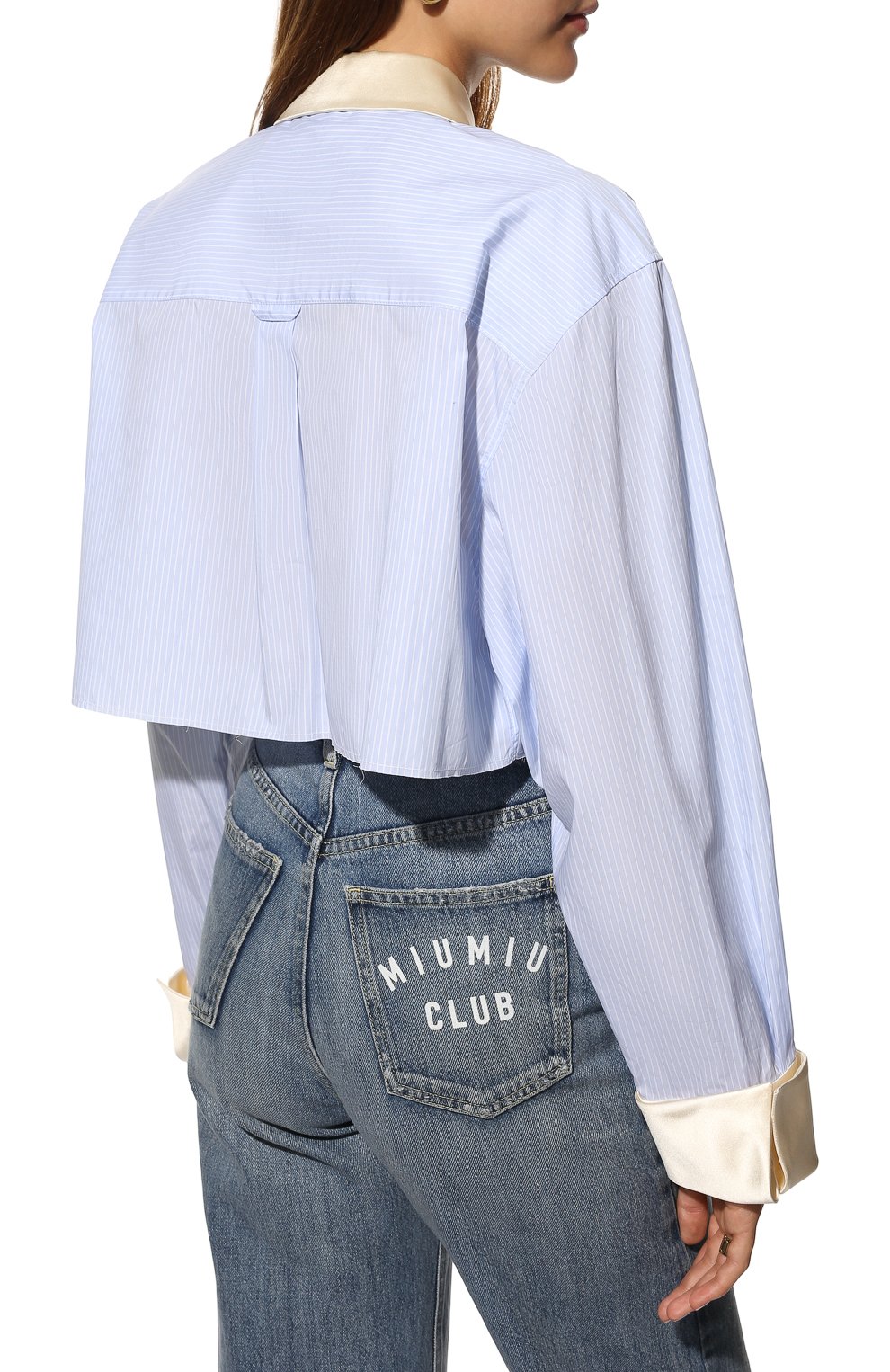 Женская хлопковая блузка MIU MIU голубого цвета, арт. MK1605-10AR-F0012 | Фото 4 (Рукава: Длинные; Материал внешний: Хлопок; Длина (для топов): Укороченные; Женское Кросс-КТ: Блуза-одежда; Стили: Кэжуэл)