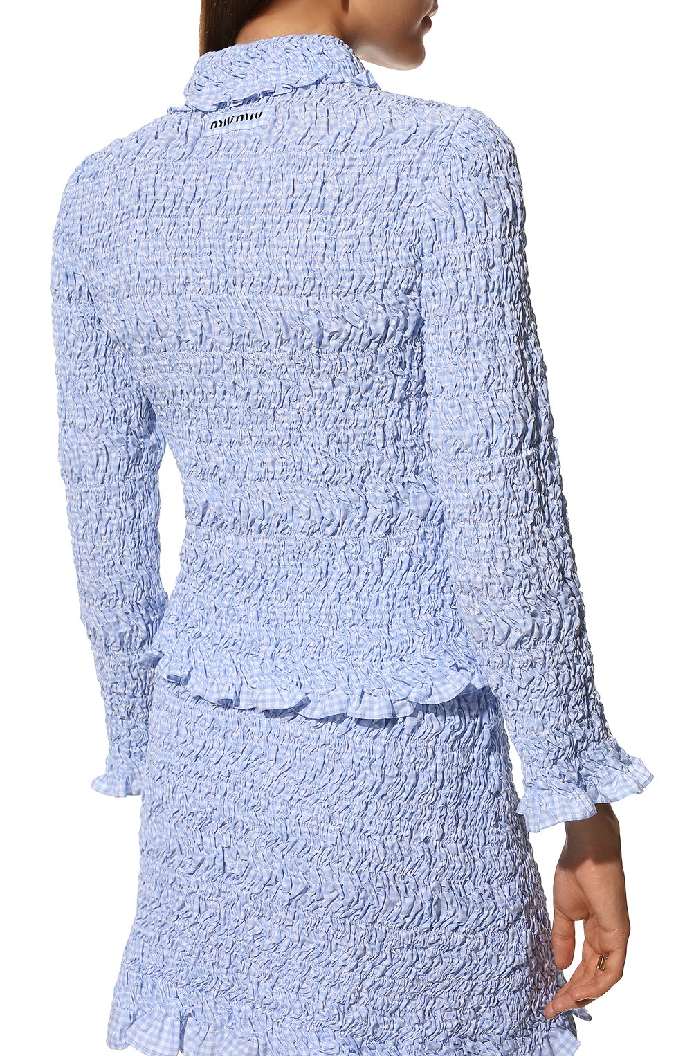 Женская хлопковая блузка MIU MIU голубого цвета, арт. MK1617-2AP2-F0012 | Фото 4 (Рукава: Длинные; Длина (для топов): Стандартные; Материал внешний: Хлопок; Стили: Романтичный; Женское Кросс-КТ: Блуза-одежда)