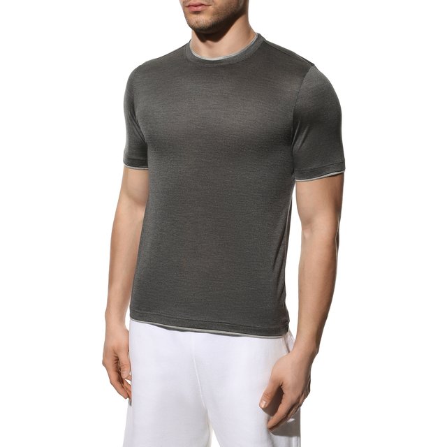 фото Шелковая футболка andrea campagna