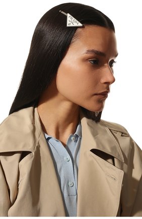 Женская комплект из двух заколок для волос PRADA белого цвета, арт. 1IF051-2BA6-F0009 | Фото 2 (Материал: Металл)