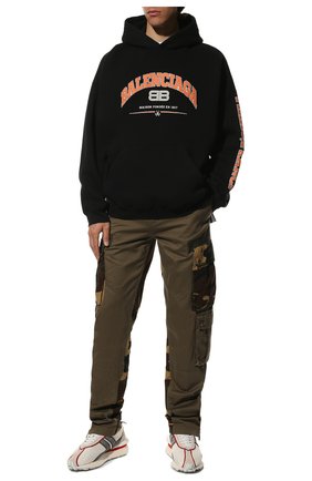 Мужские хлопковые брюки-карго DOLCE & GABBANA хаки цвета по цене 104500 руб., арт. GV40AT/GEY34 | Фото 2 Мужские хлопковые брюки-карго DOLCE & GABBANA хаки цвета, арт. GV40AT/GEY34 | Фото 2 (Длина (брюки, джинсы): Стандартные; Материал внешний: Хлопок)