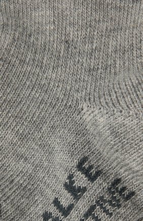 Детские хлопковые носки FALKE серого цвета, арт. 10487. | Фото 2