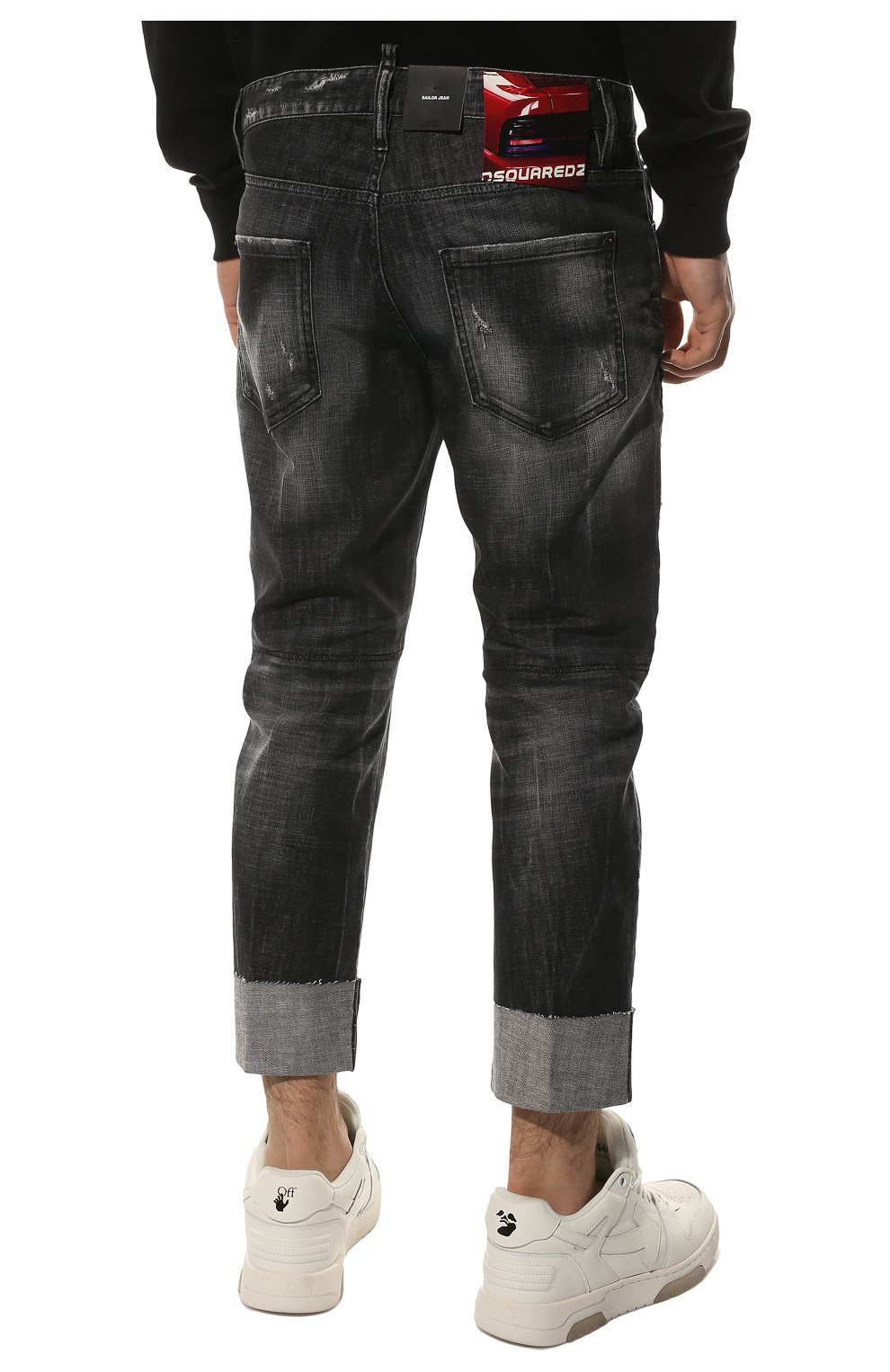 Мужские джинсы DSQUARED2 черного цвета, арт. S71LB1043/S30357 | Фото 4 (Силуэт М (брюки): Широкие; Кросс-КТ: Деним; Стили: Гранж; Материал внешний: Хлопок, Деним; Детали: Потертости; Длина (брюки, джинсы): Укороченные)