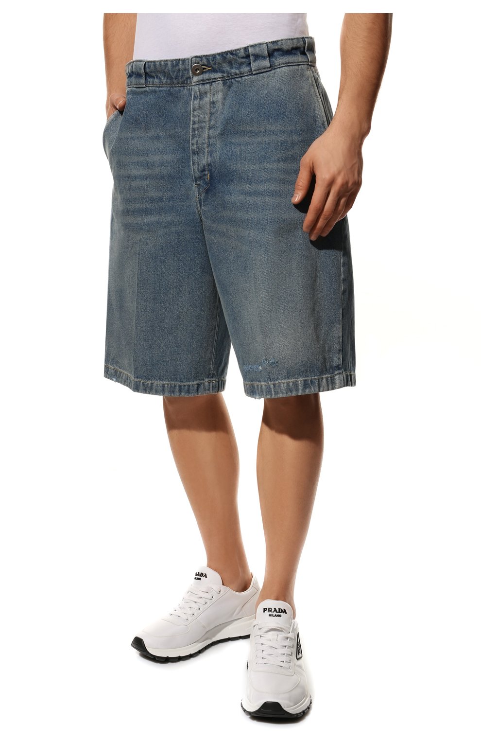Мужские синие джинсовые шорты PRADA купить в интернет-магазине ЦУМ