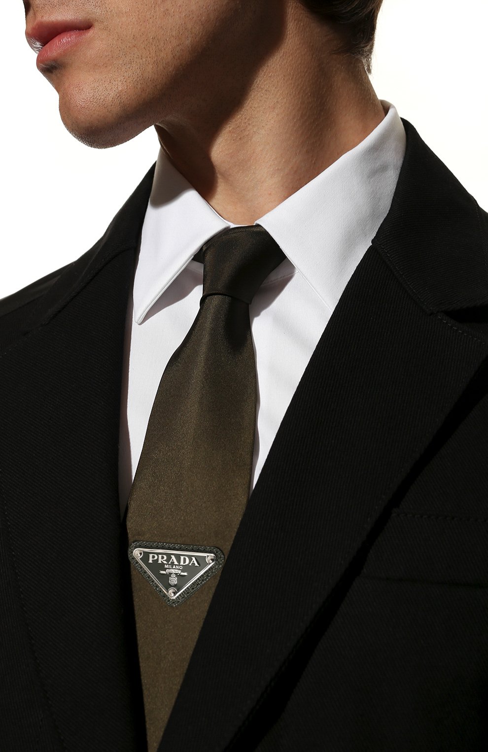 Мужской галстук PRADA хаки цвета, арт. UCR77-1WQ8-F0334-202 | Фото 2 (Материал: Текстиль, Синтетический материал; Принт: Без принта)