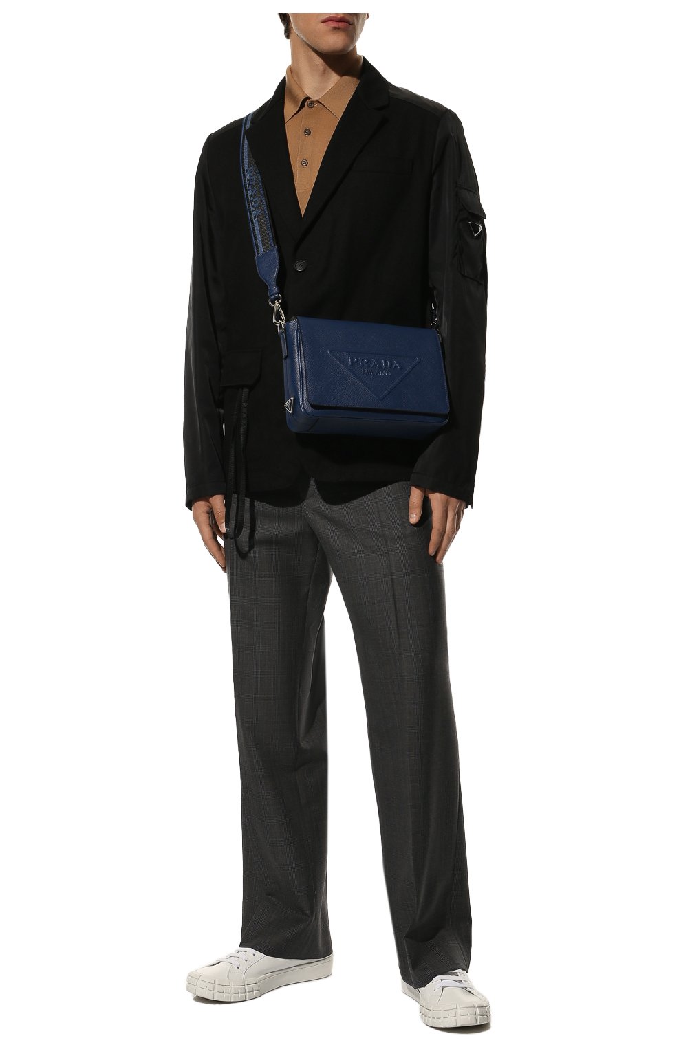 Мужская кожаная сумка PRADA темно-синего цвета, арт. 2VD046-2FAD-F0016-OOO | Фото 8 (Материал: Натуральная кожа; Ремень/цепочка: На ремешке; Размер: small)